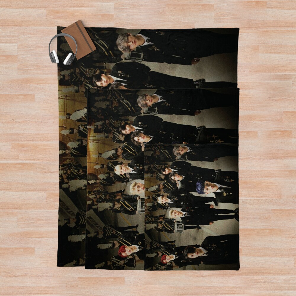 Ateez Wonderland Throw Blanket Official Ateez Merch